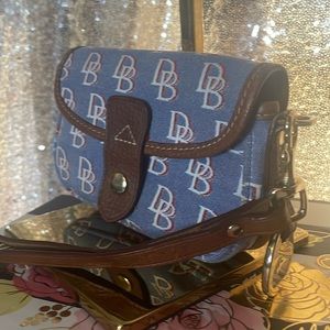 * Dooney & Bourke Wristlet